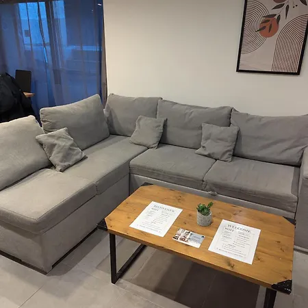 Calme Apartment *